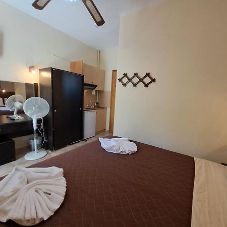 Gorgona Hotel Patitírion Dış mekan fotoğraf