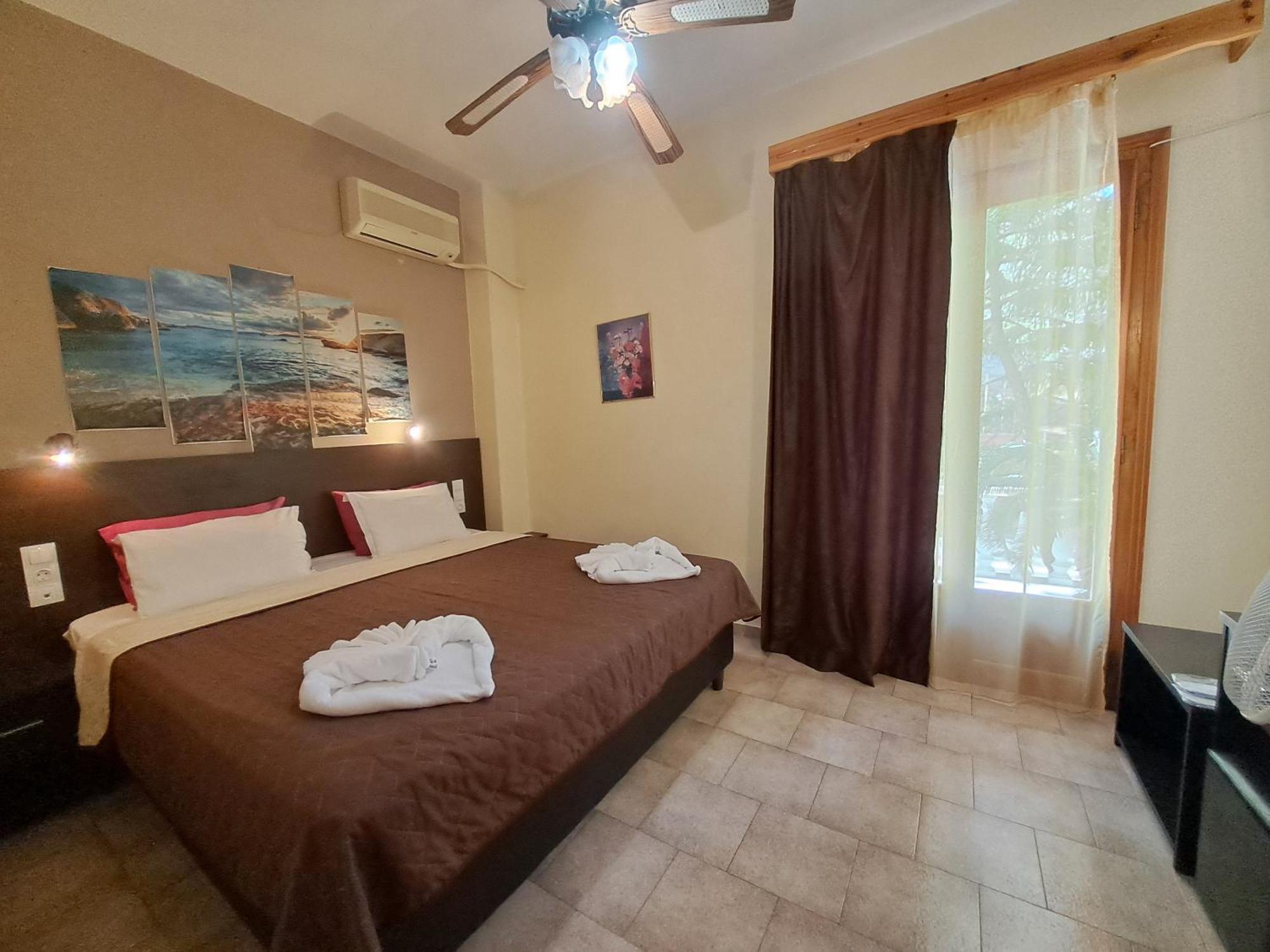Gorgona Hotel Patitírion Dış mekan fotoğraf