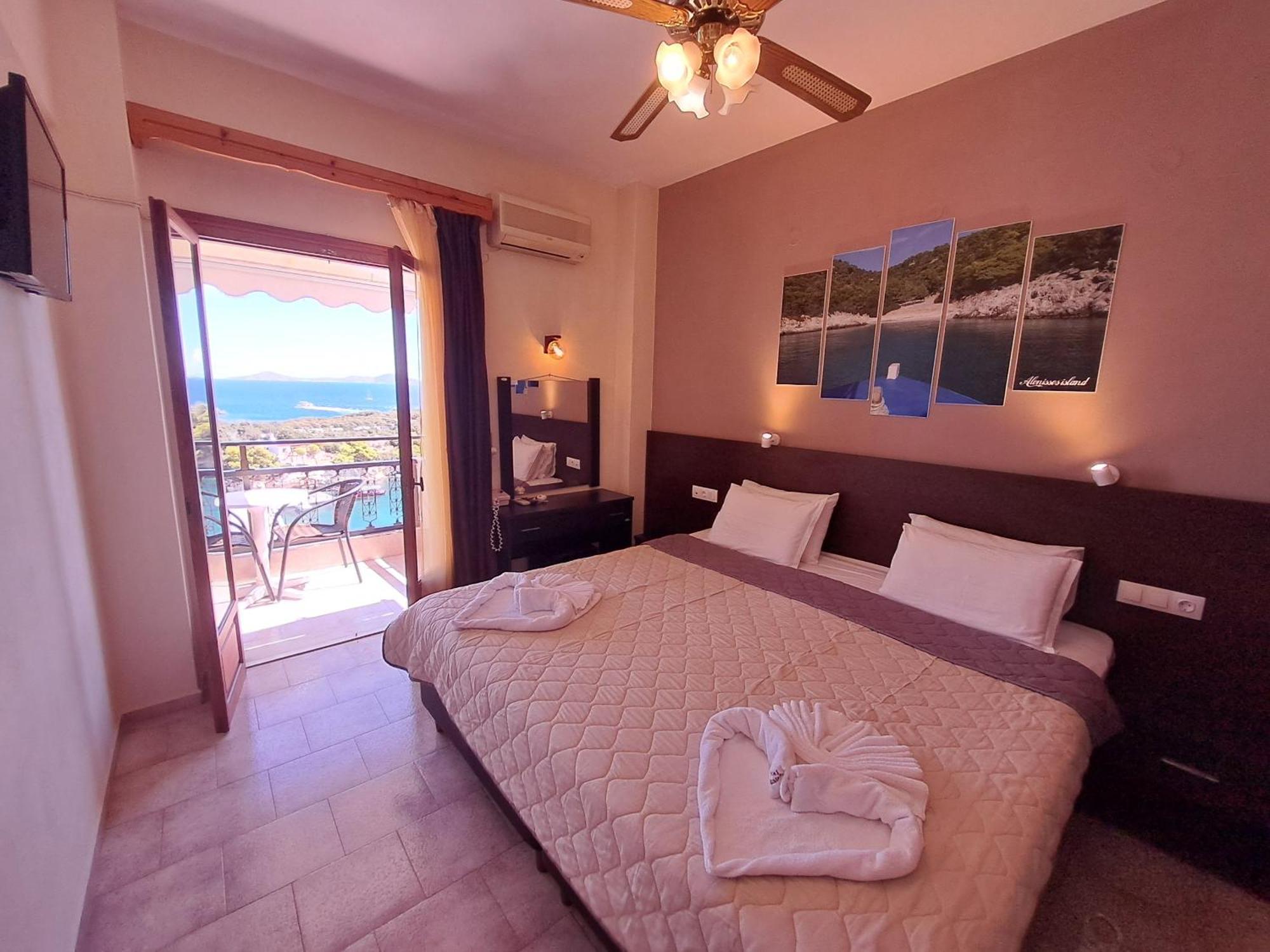 Gorgona Hotel Patitírion Dış mekan fotoğraf